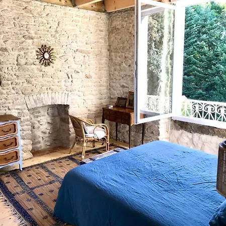 Le Chateau Du Turc, D'hotes A *